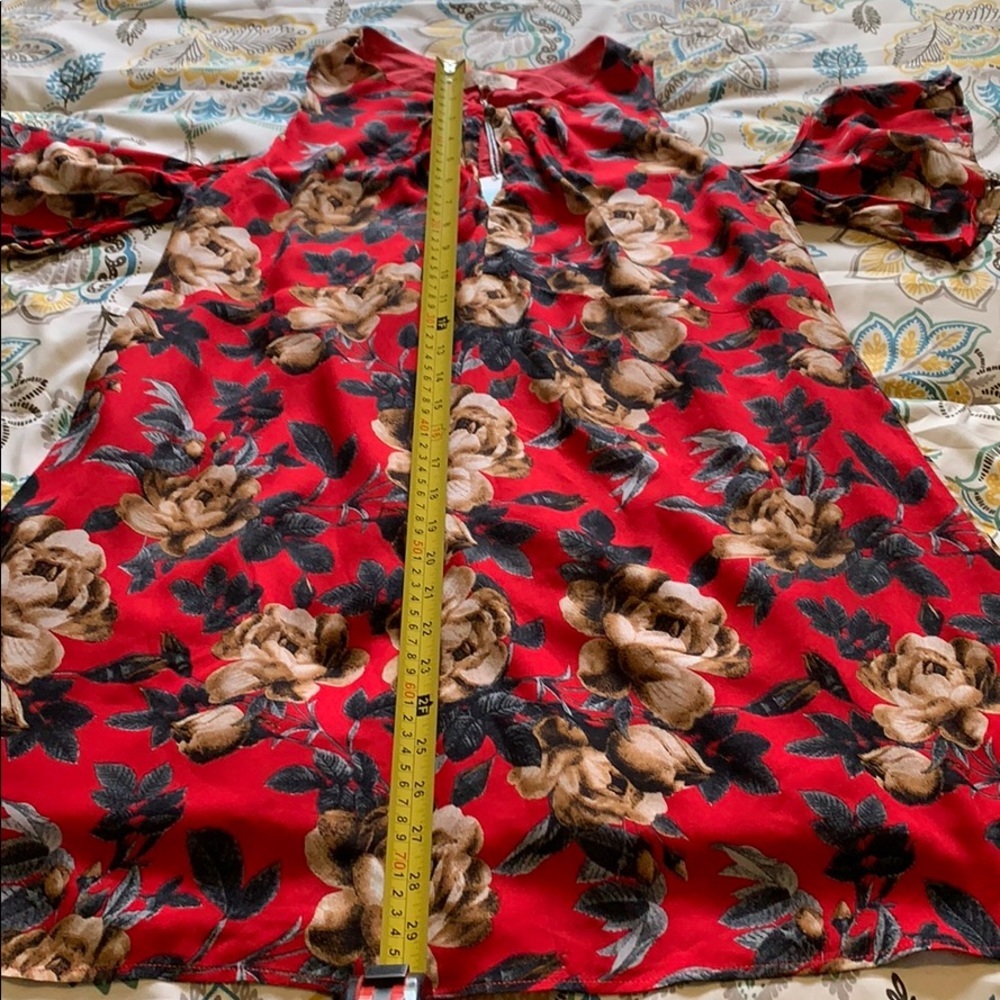 NWT! Umgee Red Cold Shoulder Floral Print Dress - Picture 7 of 8